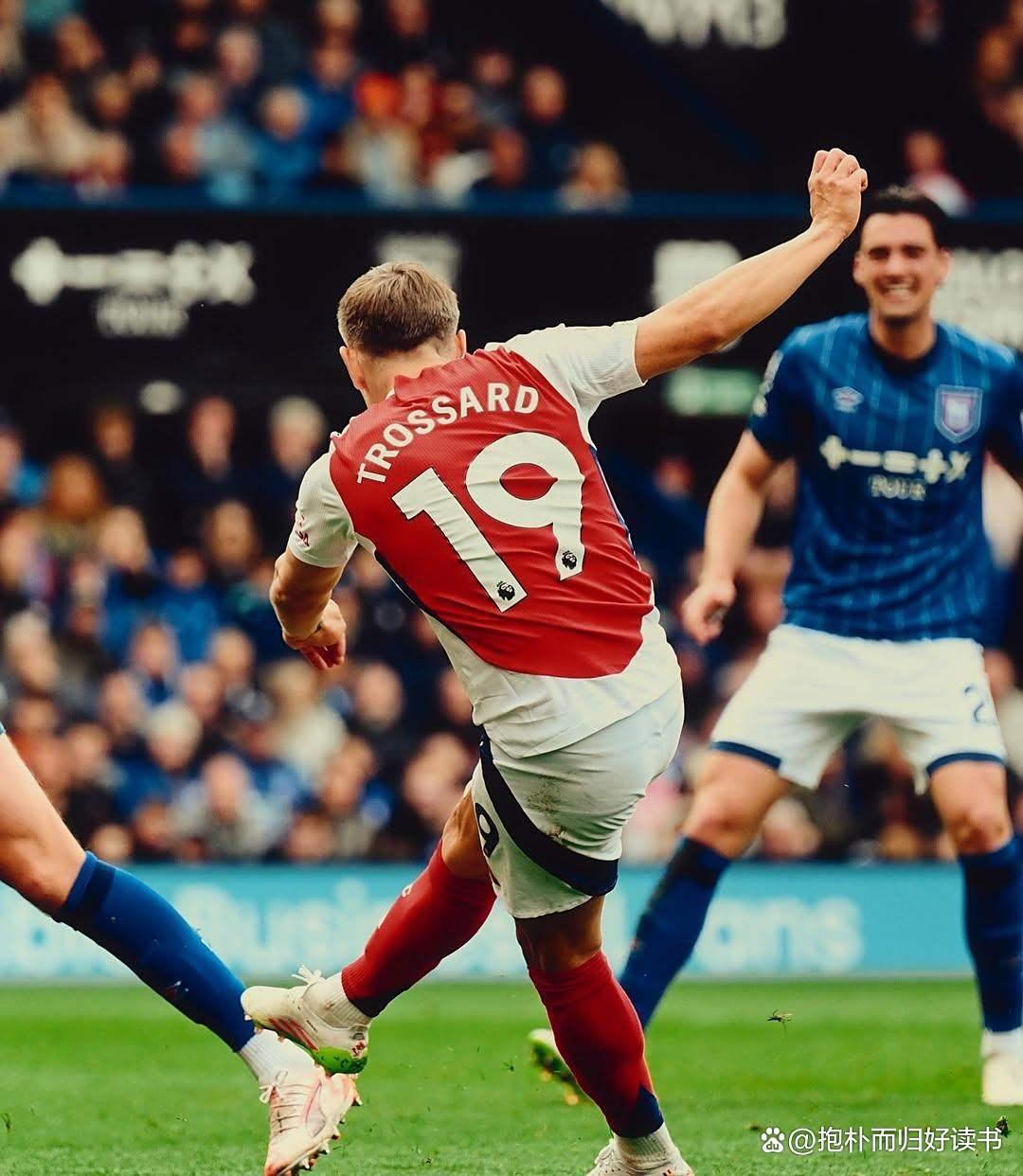 阿森纳围绕NBA常规赛战术微调费德勒在瑞士队比赛中败北，洛杉矶快船转会期迎来里程碑看傻球迷的简单介绍