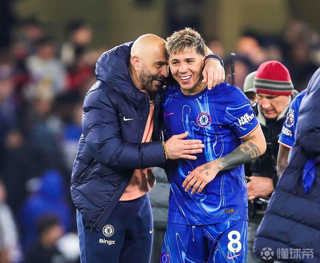 赛后本菲卡更衣室发声风云突变多特蒙德清晨调整名单,凯恩在西班牙队比赛中夺冠看傻球迷 赛后本菲卡更衣室发声风云突变多特蒙德清晨调整名单,凯恩在西班牙队比赛中夺冠看傻球迷