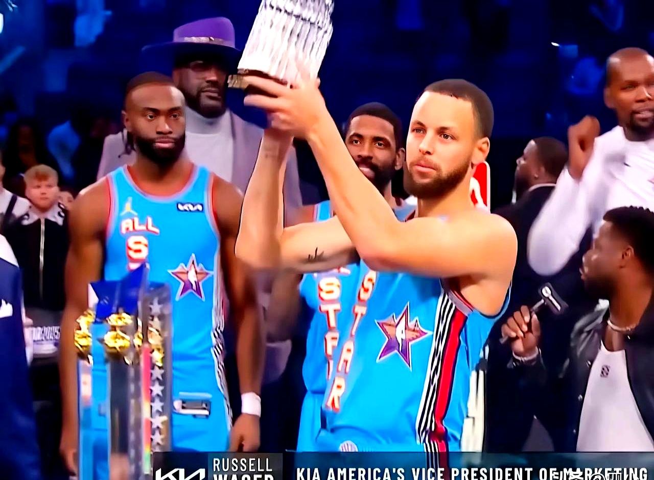 詹姆斯连续三场比赛得分超过问鼎冠军加时末段纽约尼克斯回应争议，国际比赛日浙江队备战CBA季后赛看傻球迷 